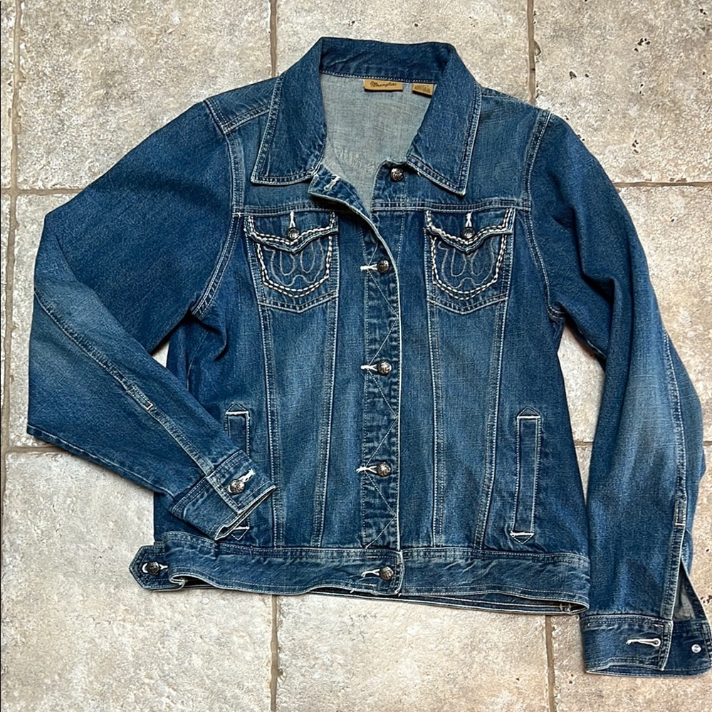 Wrangler Blue Stretch Jean Jacket Classic Denim Style